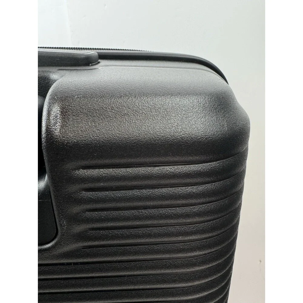 Samsonite Paralux Global Carry On Spinner Suitcase Luggage